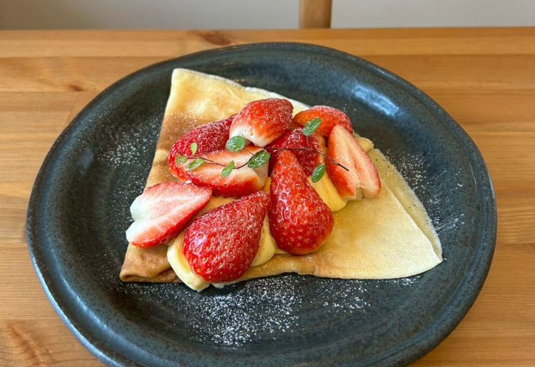 ▼いちごクレープ